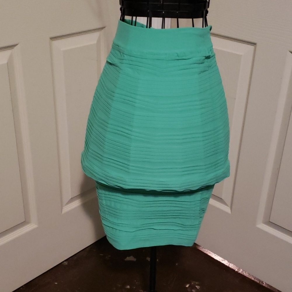 Black pencil skirt